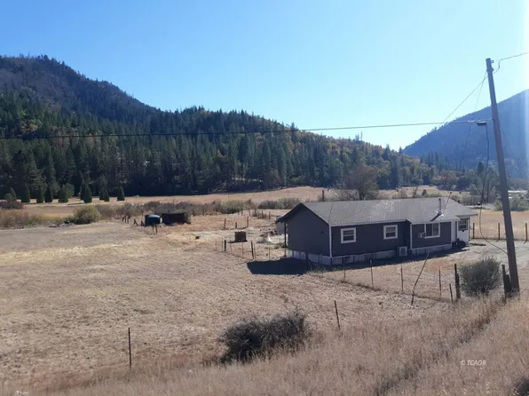 10610 State Highway 3, Hayfork, CA 96041