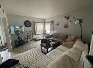 10 Grove St APT 1, Baldwinsville, NY 13027