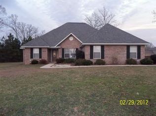 302 Dogwood St, Brookhaven, MS 39601