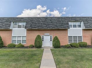 6923 N Parkway Dr #6923, Cleveland, OH 44130