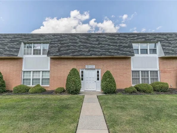 6923 N Parkway Dr #6923, Cleveland, OH 44130