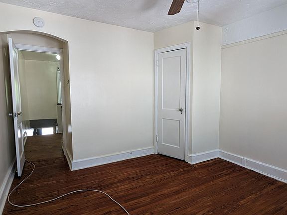 2nd image of 1913 72nd Ave Floor 2