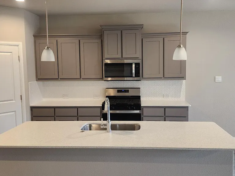 1029 Kirkham Way — Photo 12