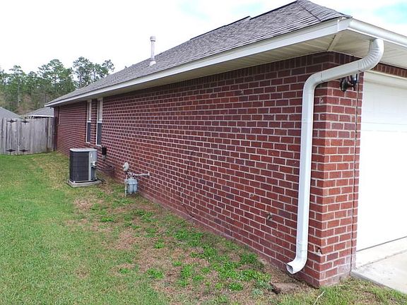 3rd image of 724 Moye Ln
