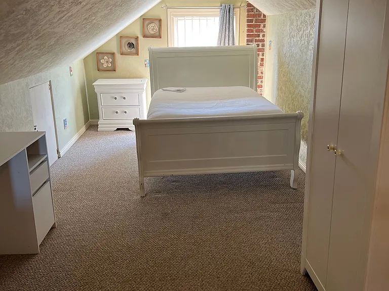 1360 Monaco Pkwy — Photo 40