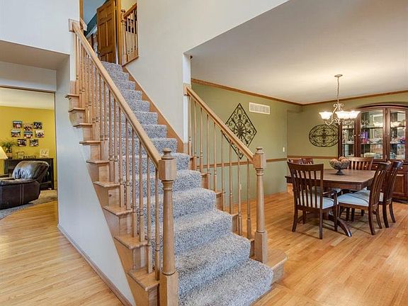 2nd image of 7485 Birch Bridge Dr