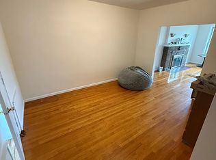 214 Chicago Ave APT 3, Oak Park, IL 60302