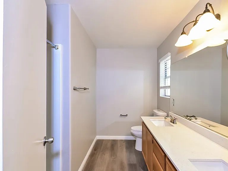 8100 Pursuit Ct — Photo 12