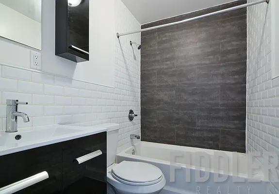 Rented by Fiddler Realty | media 8