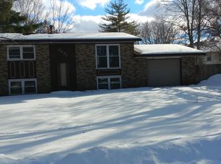 2921 Riggie St, Midland, MI 48640