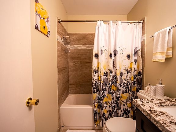 4th image of 5692 Shillington Way