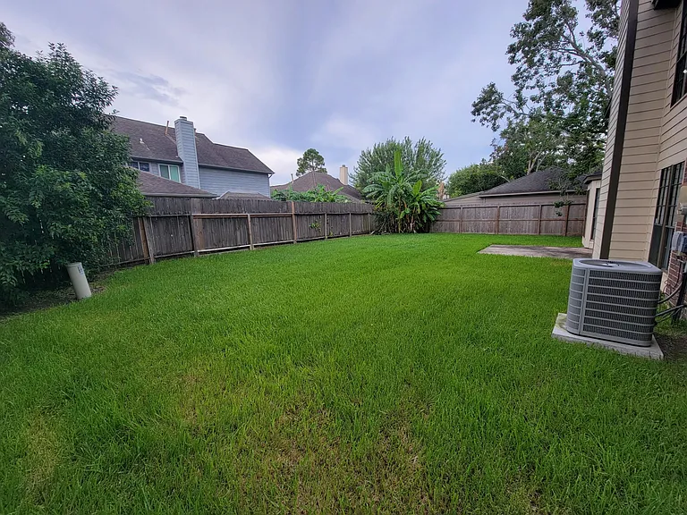 731 Heathgate Dr — Photo 58