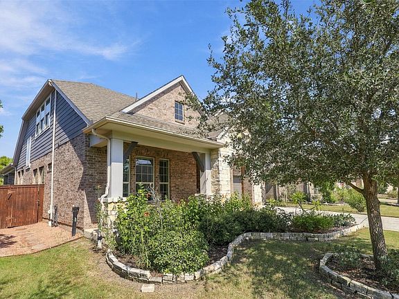 5th image of 4711 Gilbert Rd