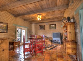 192 El Cerro Mission Rd, Los Lunas, NM 87031