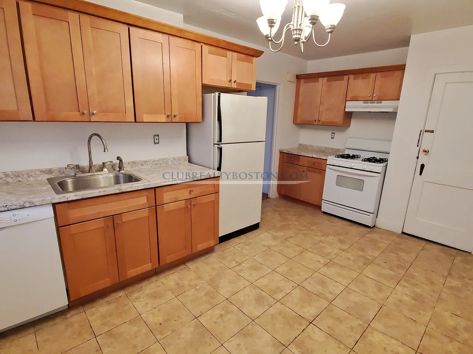 1 bed, 1.0 bath, 700 sqft, $2,000 — Photo 1