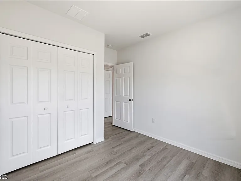 1406 Ford Cir — Photo 21