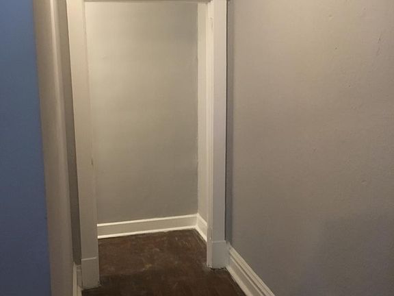 3rd image of 4764 Louisiana Ave APT 1S
