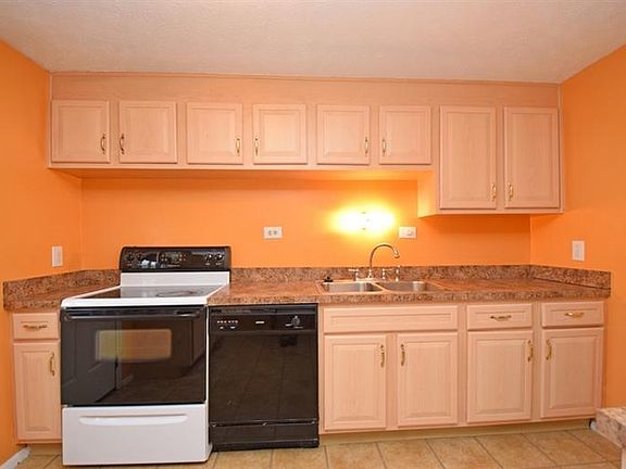 5th image of 3160 Sovereign Dr
