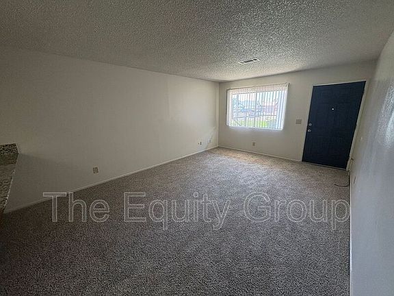 5th image of 512 N Kaweah St APT A