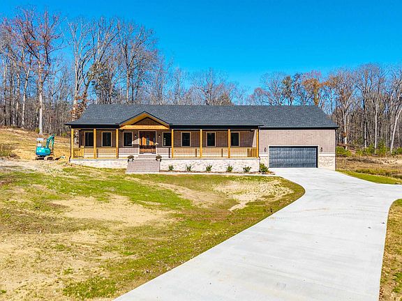 4th image of 7000 Rolling Manor Dr