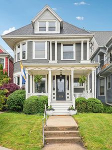 2003 North Bartlett AVENUE, Milwaukee, WI, 53202