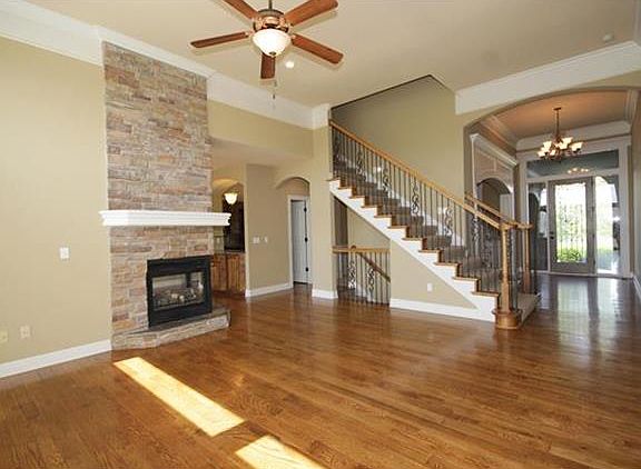 5th image of 8095 N Callaway Ave