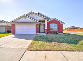 10301 Plymouth Ct, Oklahoma City, OK 73159