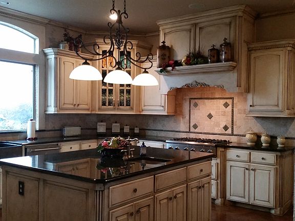 Kitchen 1