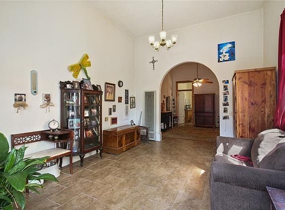 2nd image of 224 Verret St