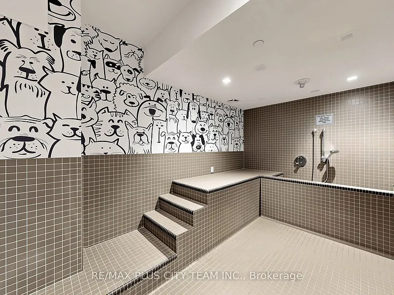 15 Holmes Ave #407 — Photo 32
