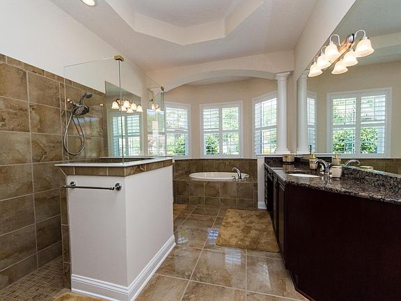 4th image of 3602 Valverde Cir