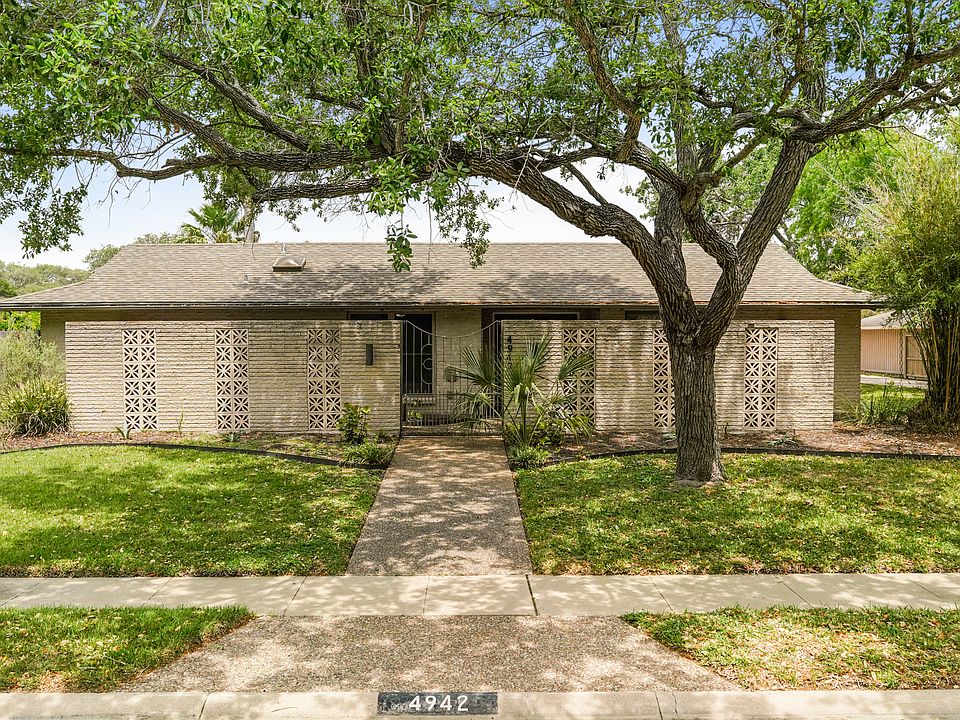 1st image of 4942 Cherry Hills Dr