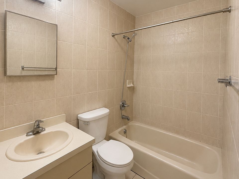 Full Bath
