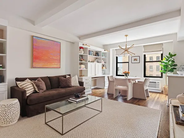 161 W 16th St APT 10H, New York, NY 10011