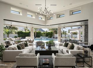 8700 N 55TH Place, Paradise Valley, AZ 85253