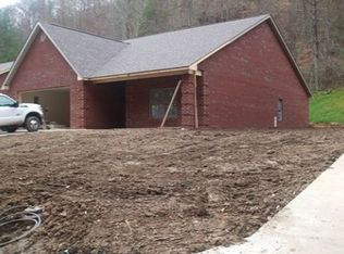 345 Walters Rd, Pikeville, KY 41501