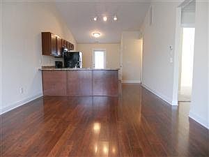 1st image of 1404-B Egan Ct