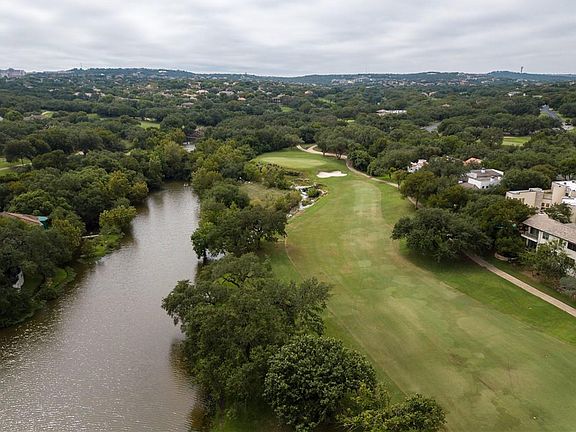 5th image of 38 Club Estates Pkwy #A