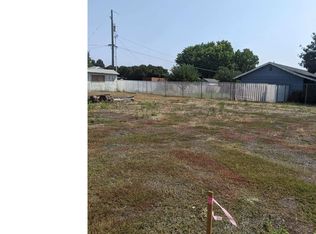 1423 Progress Dr, La Grande, OR 97850