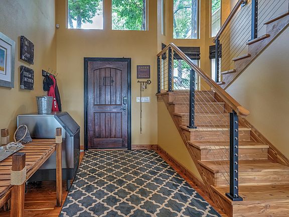 5th image of 33820 Caroline Cir