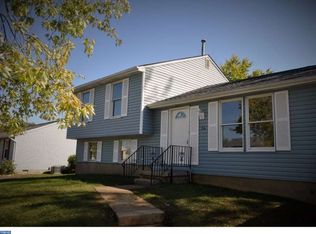 24 Drexel Gate Dr, Sicklerville, NJ 08081