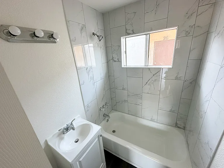 1468 S Palomares St #21 — Photo 3