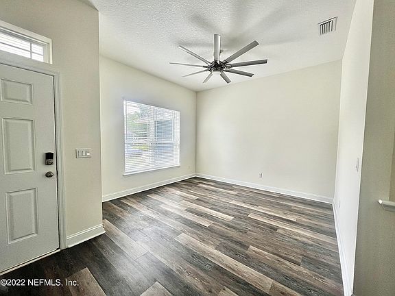 3rd image of 10749 Lawson Branch Ct