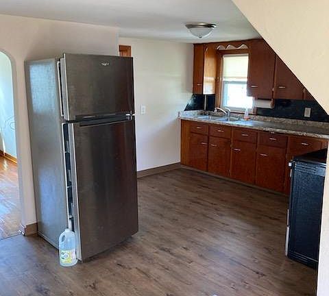 5th image of 448A 1st St #2