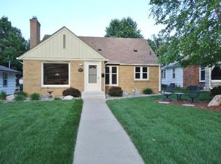 5915 Diamond Lake Ln, Minneapolis, MN 55419