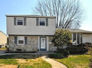 9729 Glenhope Rd, Philadelphia, PA 19115