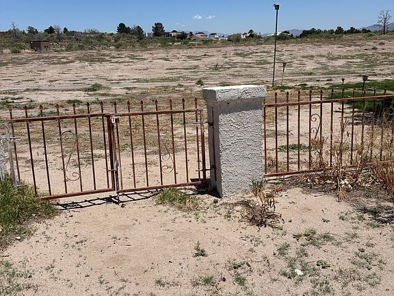 3rd image of 226 Casas Bella Ln