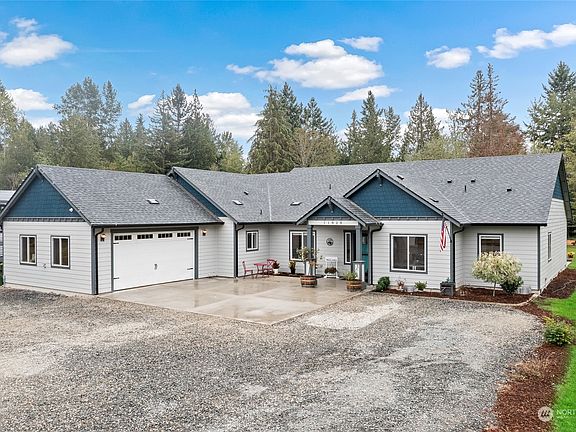 2nd image of 11820 194th Street Ct E