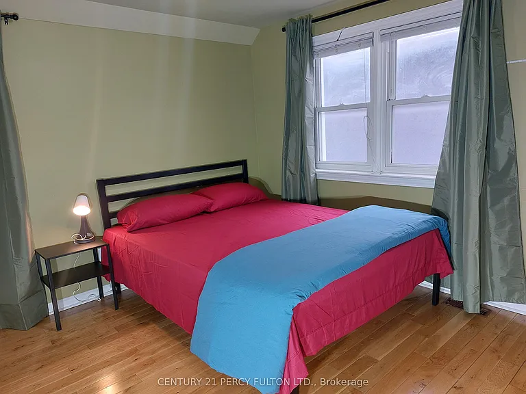98 Westbourne Ave — Photo 14