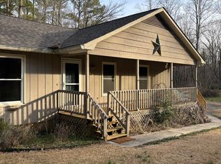 799 Log Barn Rd, Pittsboro, NC 27312